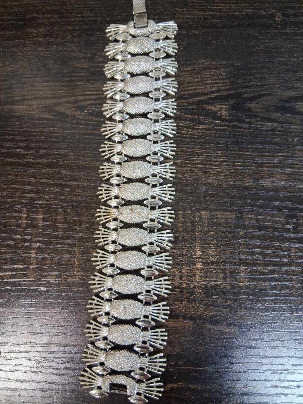 1960 Vintage Sarah Coventry Simply Elegant Pineapple Bracelet